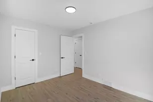 6721 W 63rd St, Chicago, IL 60638 - Photo 9