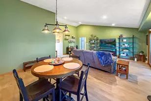 1150 S Greenfield Dr, Freeport, IL 61032 - Photo 11