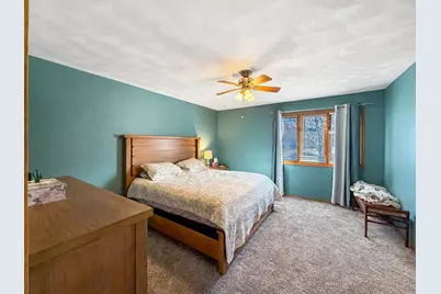 1150 S Greenfield Drive #1150, Freeport, IL 61032 - Photo 17