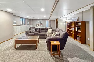 1150 S Greenfield Dr, Freeport, IL 61032 - Photo 31