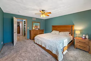 1150 S Greenfield Dr, Freeport, IL 61032 - Photo 19