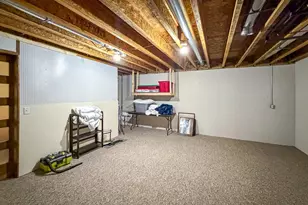 1150 S Greenfield Dr, Freeport, IL 61032 - Photo 39