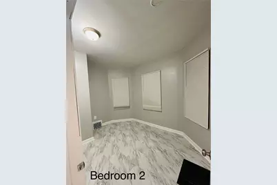 221 N Hickory Street, Joliet, IL 60435 - Photo 3