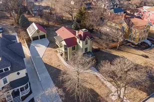 824 20th St, Rock Island, IL 61201 - Photo 3