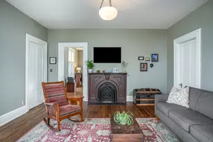 824 20th St, Rock Island, IL 61201 - Photo 9