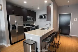 [Address not provided], Chicago, IL 60654 - Photo 7