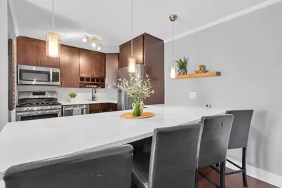 [Address not provided], Schaumburg, IL 60193 - Photo 7