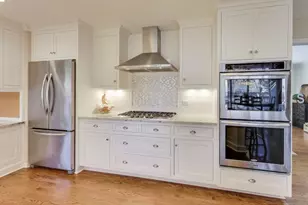 [Address not provided], Northbrook, IL 60062 - Photo 13