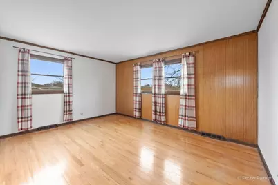 1100 S Church Road, Mount Prospect, IL 60056 - Photo 23