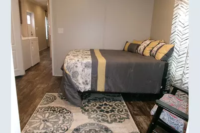 205 & 207 5th Street, Carmi, IL 62821 - Photo 5