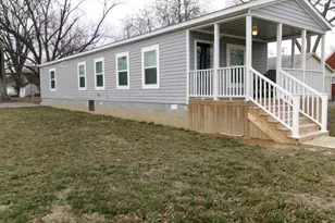 205 & 207 5th St, Carmi, IL 62821 - Photo 7