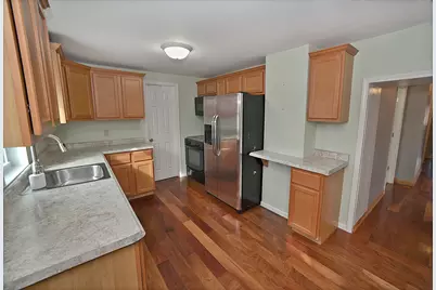 713 E Superior Street, Ottawa, IL 61350 - Photo 5