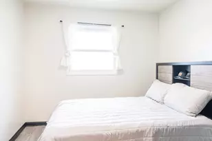 213 N Idlewild Ave, Mundelein, IL 60060 - Photo 13