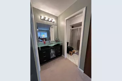 [Address not provided], Willowbrook, IL 60527 - Photo 21