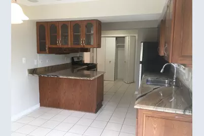 3203 Sprucewood Road, Wilmette, IL 60091 - Photo 5