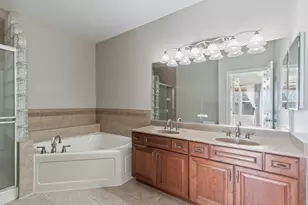 360 Promontory Ln, Wauconda, IL 60084 - Photo 17