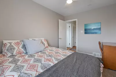 7350 N Tripp Avenue, Lincolnwood, IL 60712 - Photo 27