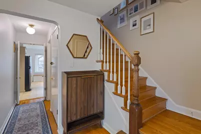 7350 N Tripp Avenue, Lincolnwood, IL 60712 - Photo 3