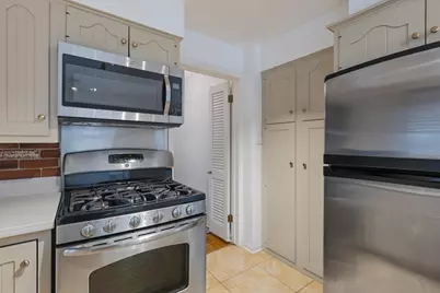 7350 N Tripp Avenue, Lincolnwood, IL 60712 - Photo 15