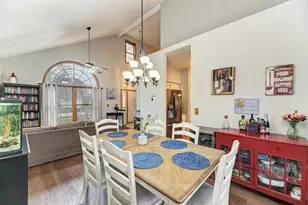 460 Springwood Ln, Bolingbrook, IL 60440 - Photo 9