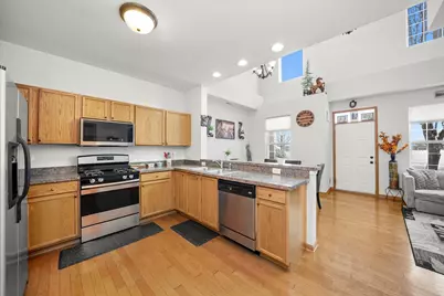 1809 Havens Drive, Woodstock, IL 60098 - Photo 7