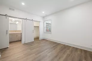 2719 W St Georges Ct, Chicago, IL 60647 - Photo 9