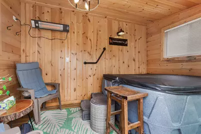 400 Marguerite Street, Elgin, IL 60123 - Photo 17