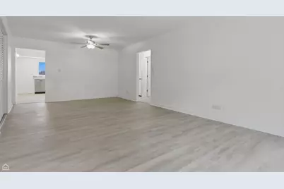 10300 S Pulaski Road #110A, Oak Lawn, IL 60453 - Photo 7