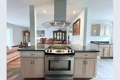 28 W Devon Avenue, Glendale Heights, IL 60139 - Photo 7