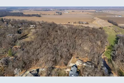 2307 18th Avenue, Dewitt, IA 52742 - Photo 3