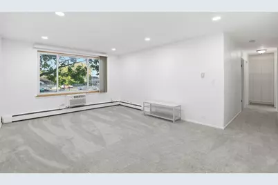 1375 Rebecca Drive #213, Hoffman Estates, IL 60169 - Photo 7