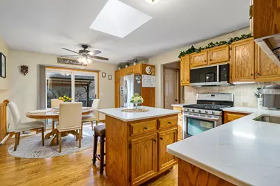 3410 Avondale Lane, New Lenox, IL 60451 - Photo 3