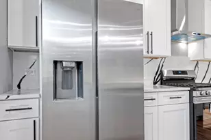 1610 S 5th Ave, Maywood, IL 60153 - Photo 13