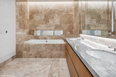 363 E Wacker Drive #2709, Chicago, IL 60601 - Photo 11