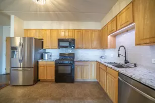 77 N Wolf Rd, Northlake, IL 60164 - Photo 9