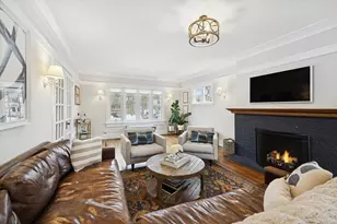 236 Maplewood Rd, Riverside, IL 60546 - Photo 9