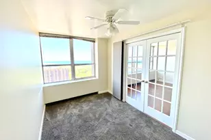 655 W Irving Park Rd, Chicago, IL 60613 - Photo 7