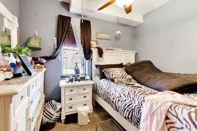 1116 S Homan Avenue, Chicago, IL 60624 - Photo 23