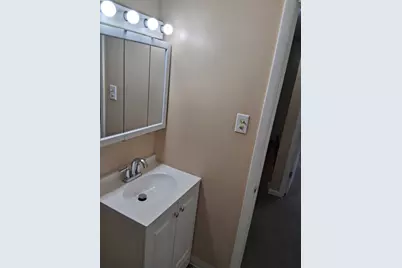 215 E 90th Place, Chicago, IL 60619 - Photo 7