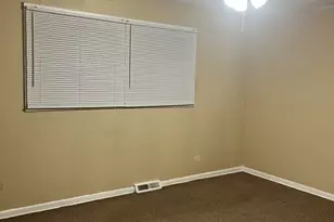 215 E 90th Pl, Chicago, IL 60619 - Photo 5