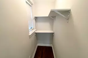 6736 N Glenwood Ave, Chicago, IL 60626 - Photo 3