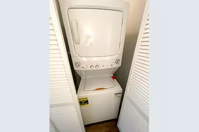 6736 N Glenwood Avenue #2S, Chicago, IL 60626 - Photo 7