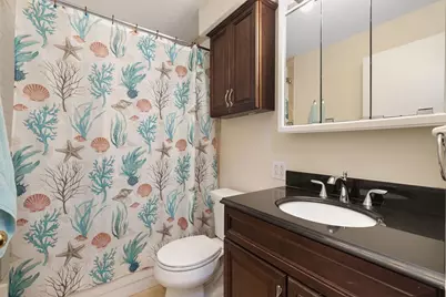 643 W Melrose Street #G, Chicago, IL 60657 - Photo 11