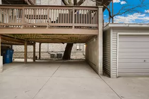 643 W Melrose St, Chicago, IL 60657 - Photo 15