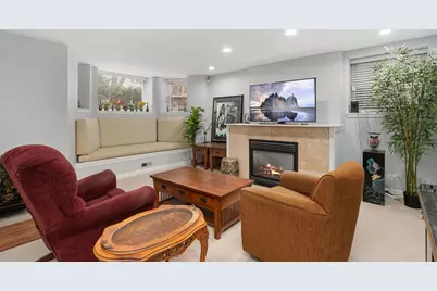 643 W Melrose Street #G, Chicago, IL 60657 - Photo 3