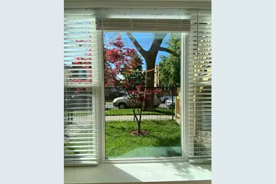 2943 N Gresham Avenue #1, Chicago, IL 60618 - Photo 7