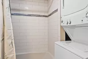 730 N Briar Hill Ln, Addison, IL 60101 - Photo 13