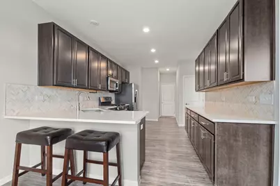 2045 Stuttle Road, Batavia, IL 60510 - Photo 5