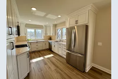 40210 N Lakeview Avenue, Antioch, IL 60002 - Photo 13