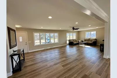 40210 N Lakeview Avenue, Antioch, IL 60002 - Photo 5